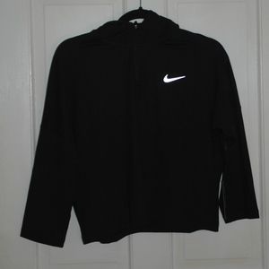 NWT cropped nike drive fit hoodie